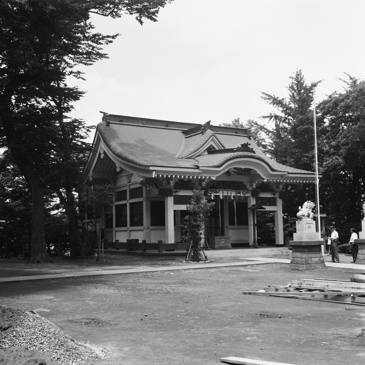 駒繋神社社殿