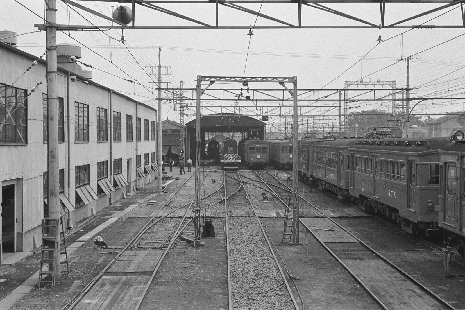 京王線桜上水車庫