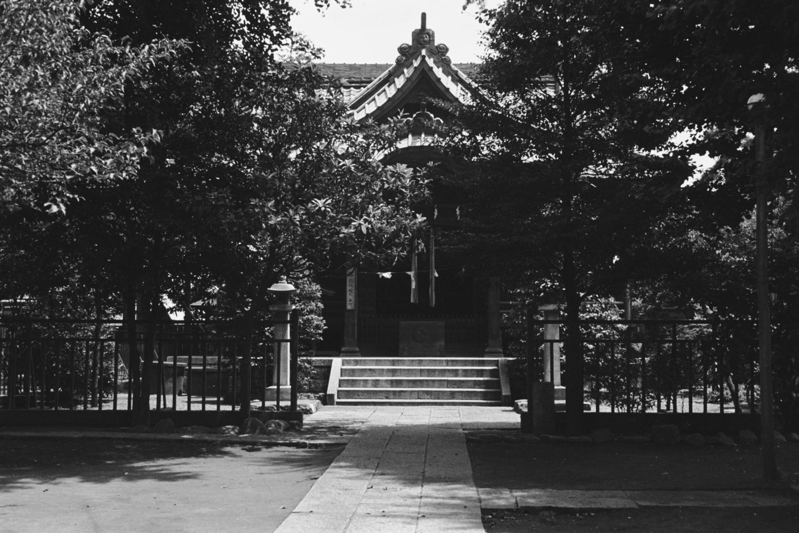 東玉川神社社殿